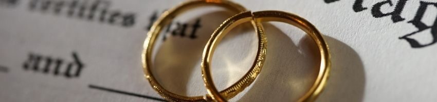 two rings under the marriage certificate record