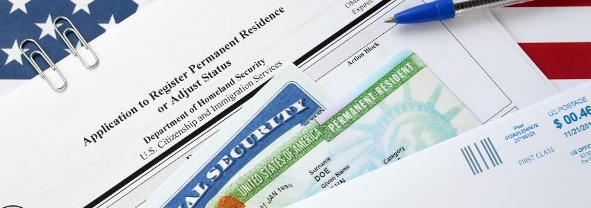 The requirements and application form to get a green card in the USA.