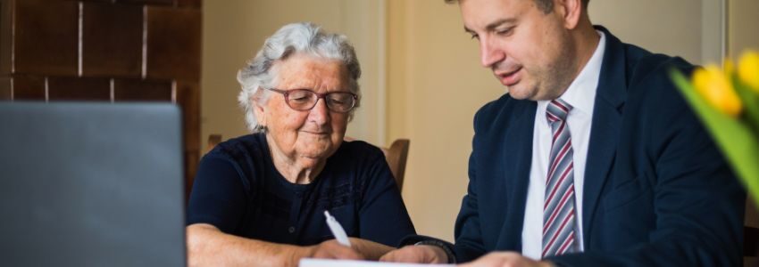 An older woman is making a will that cannot be contested.